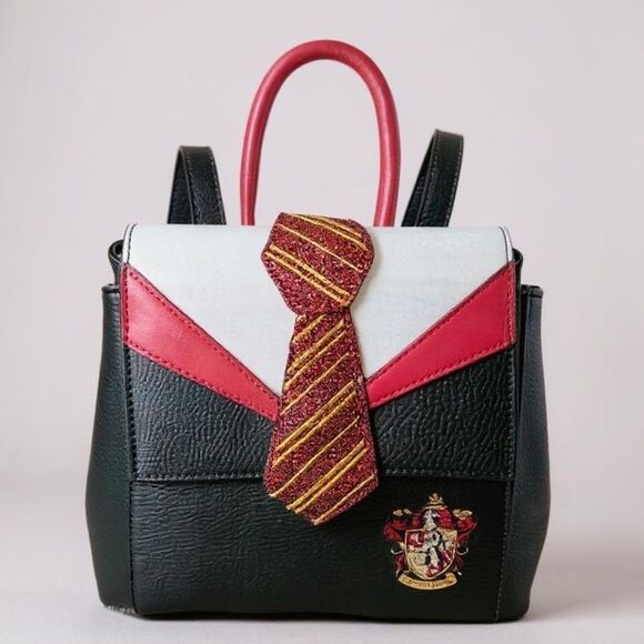Harry Potter Danielle Nicole Black Gryffindor Mini Backpack Collegiate/Academic - Picture 5 of 10